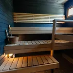 Kotomaenty 1 - Huippusijainti Ulkoiluun - Sisaeltaeae Siivouksen, Wifi Appartamento