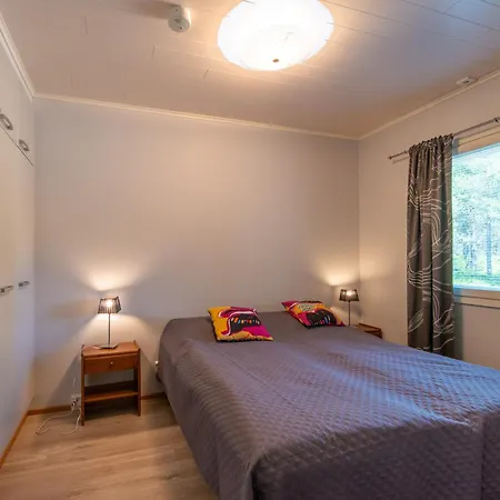 Kotomaenty 1 - Huippusijainti Ulkoiluun - Sisaeltaeae Siivouksen, Wifi