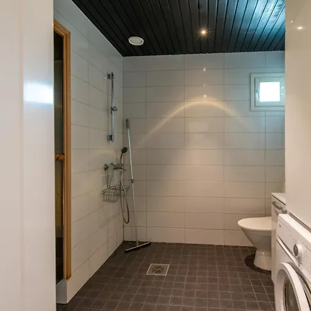 Kotomaenty 1 - Huippusijainti Ulkoiluun - Sisaeltaeae Siivouksen, Wifi Apartamento Rukatunturi