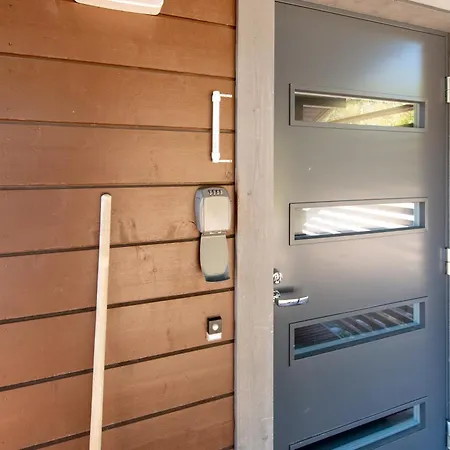 Kotomaenty 1 - Huippusijainti Ulkoiluun - Sisaeltaeae Siivouksen, Wifi *