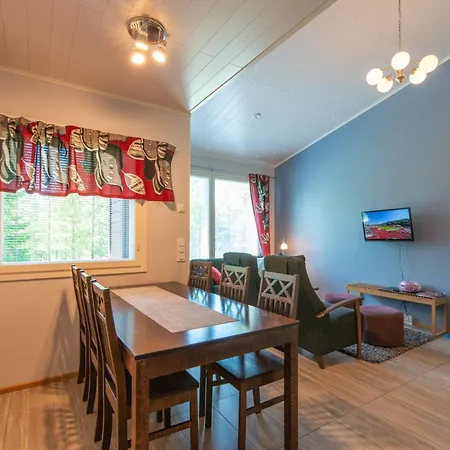 Apartamento Kotomaenty 1 - Huippusijainti Ulkoiluun - Sisaeltaeae Siivouksen, Wifi Rukatunturi
